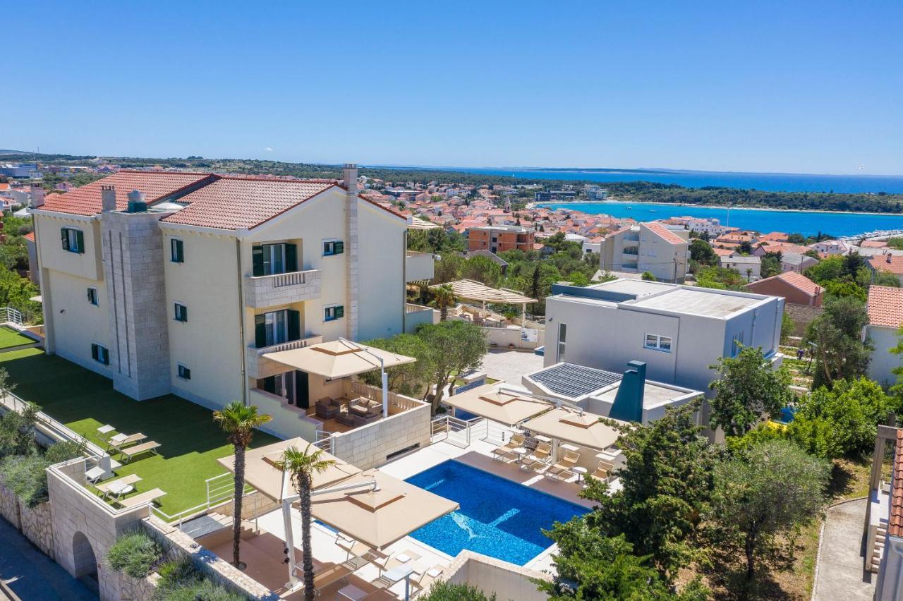 Pool Terrace Sea View Sarkic Apartment Novalja Exterior foto