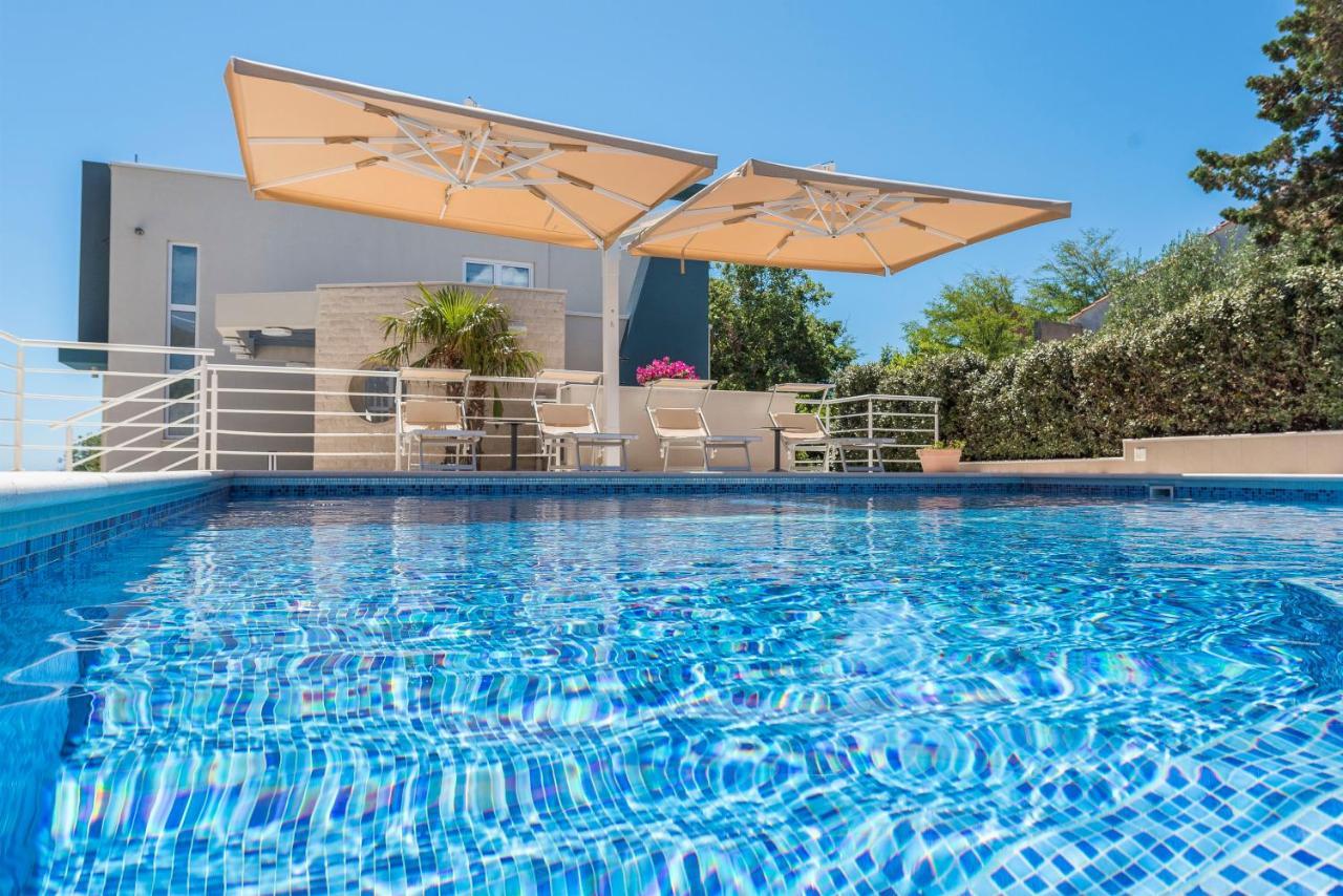 Pool Terrace Sea View Sarkic Apartment Novalja Exterior foto